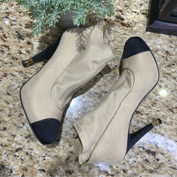 Chanel Black Gold Beige Mesh Satin CC Interlocking Cap Toe Ankle Booties 38.5 - Picture 5 of 14